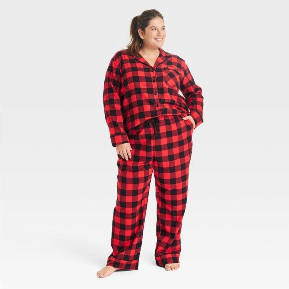 NWT Buffalo Plaid Red and Black Pajama Set Size 1X